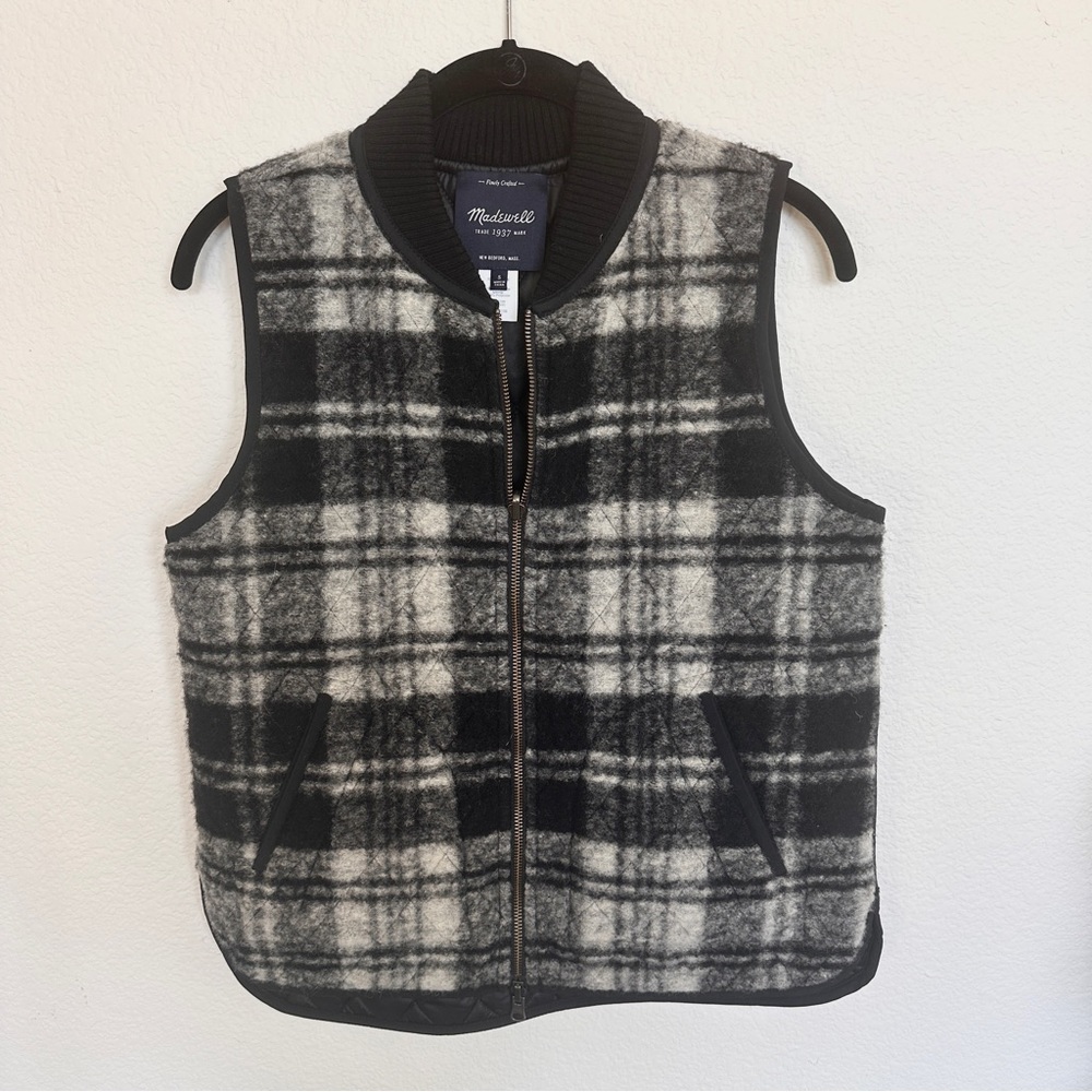 Madewell - Black & White Plaid Vest